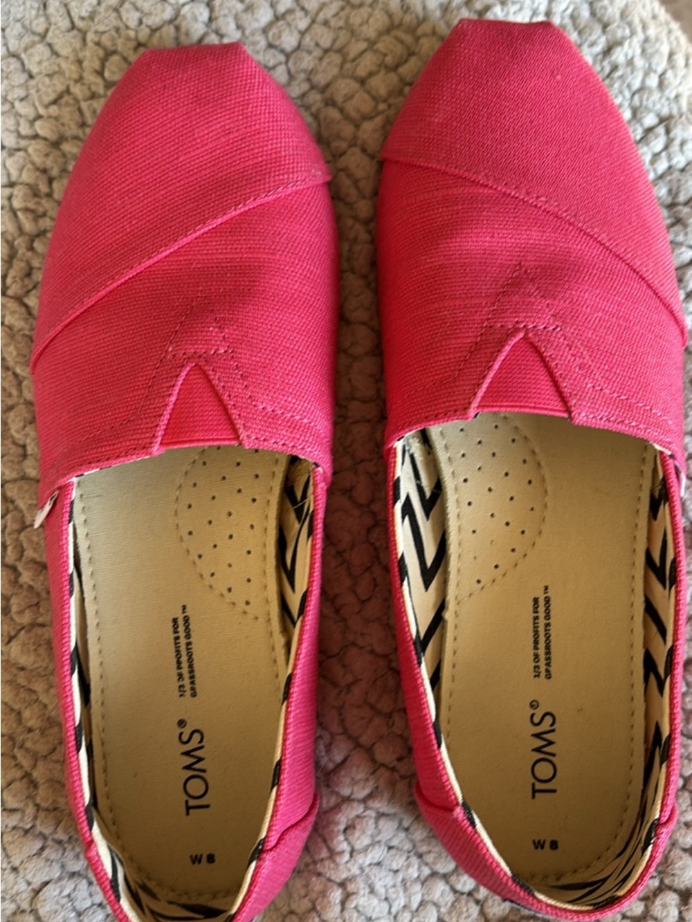TOMS Women's Red/Dark Pink Canvas Slip-On Flats